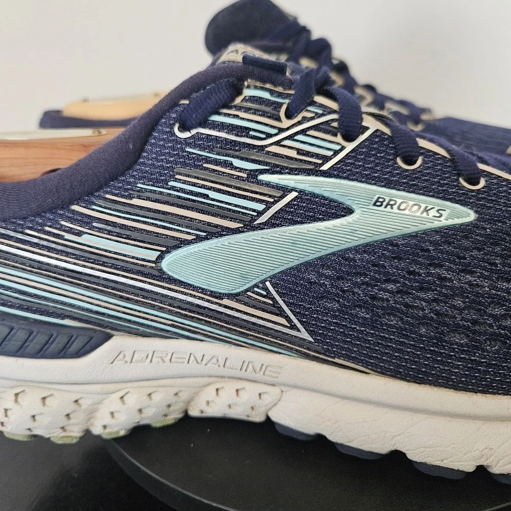 Brooks Adrenaline GTS 19 Running Shoes Womens 8.5 D Wide Blue Sneakers